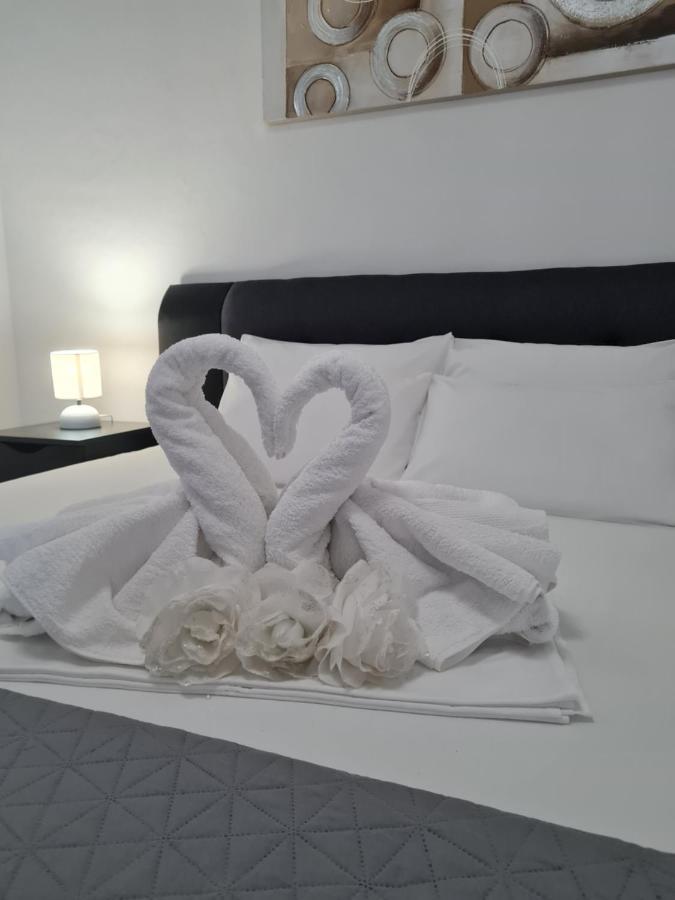 Charlene Appartement Karlobag Buitenkant foto